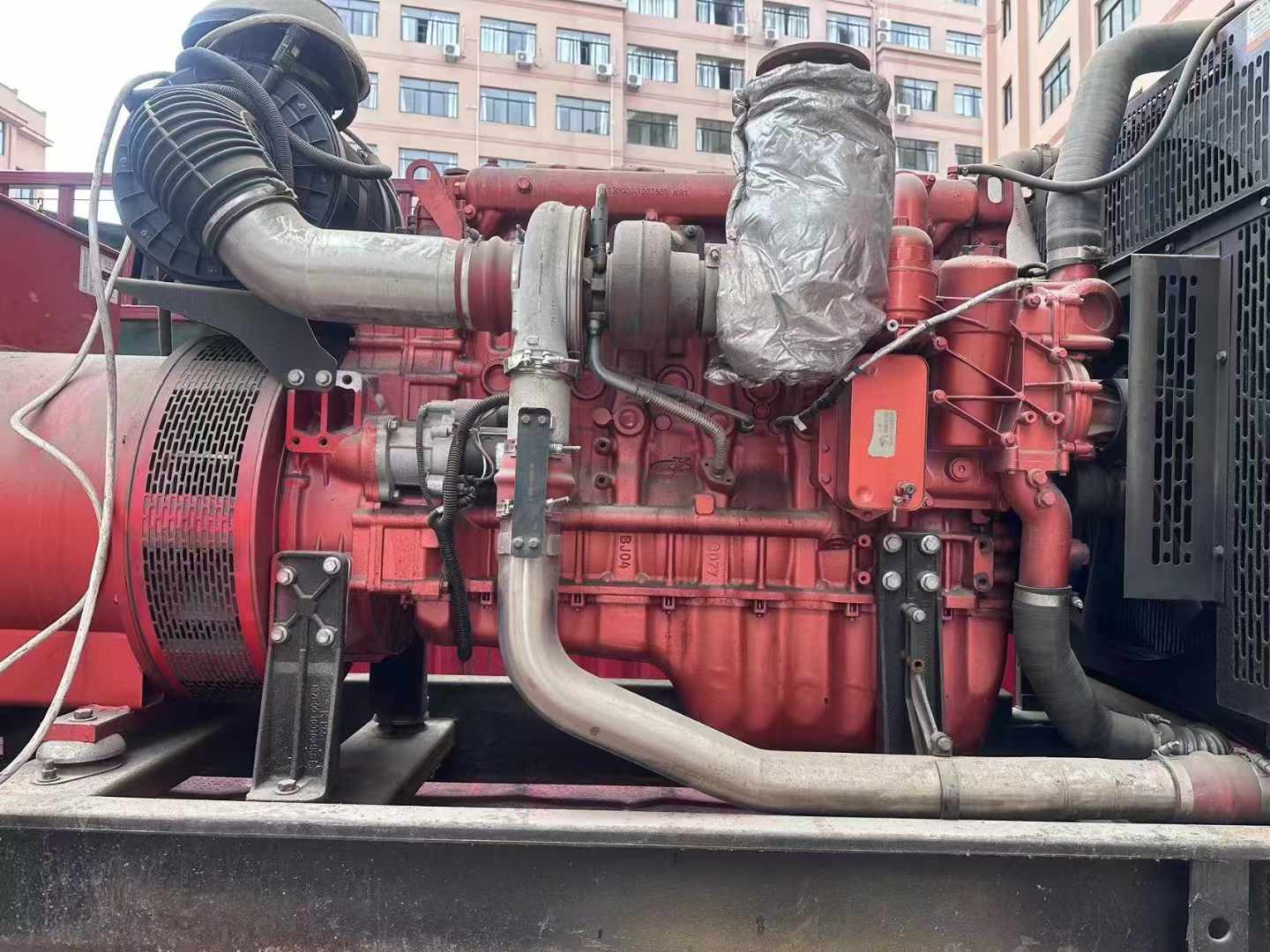 志丹如何选择适合 600kW 柴油发电机组的过载保护器？